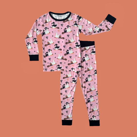 Spooky Goose Bamboo Set