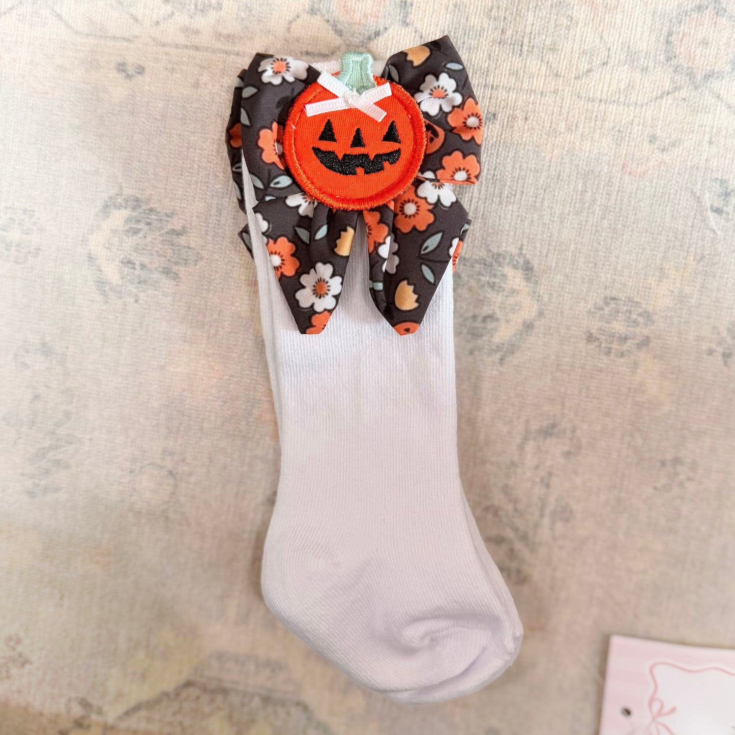 White with Floral Jack-O-Lantern Bow Socks