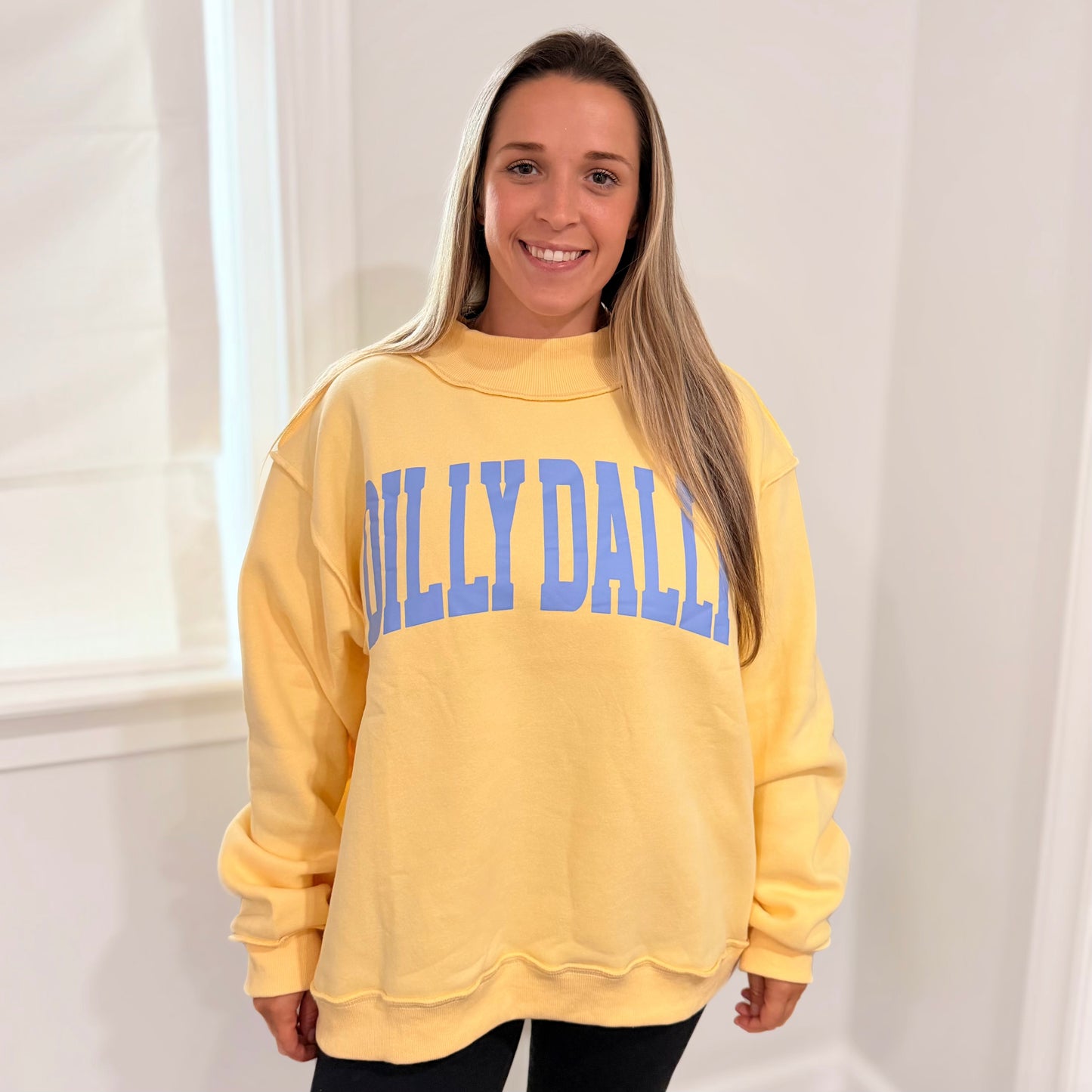 Dilly Dally Mockneck