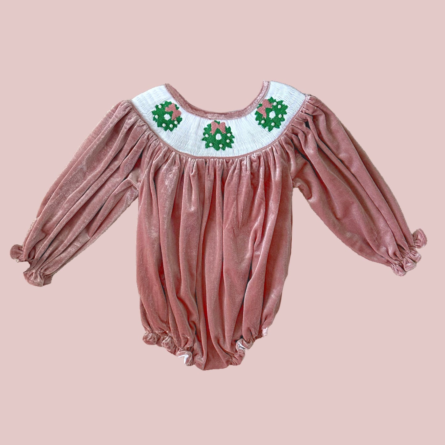 Velvet Pearl Wreath Bubble