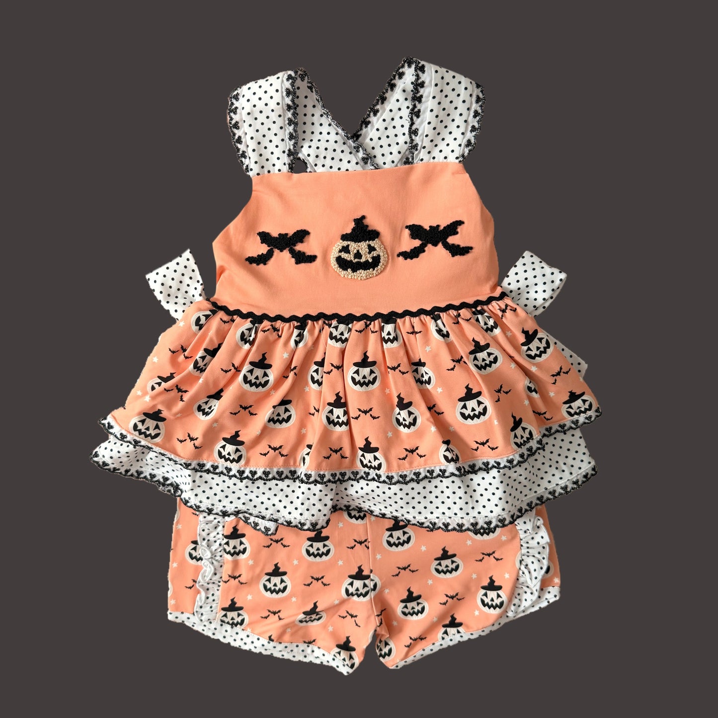 French Knot Pumpkin & Bats Shorts Set