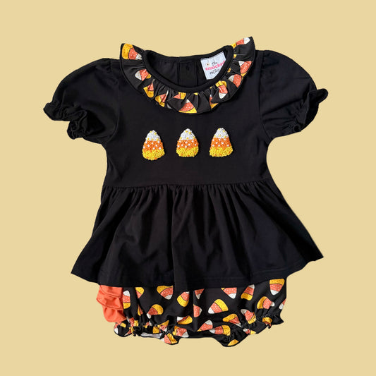 French Knot Candy Corn Diaper Set