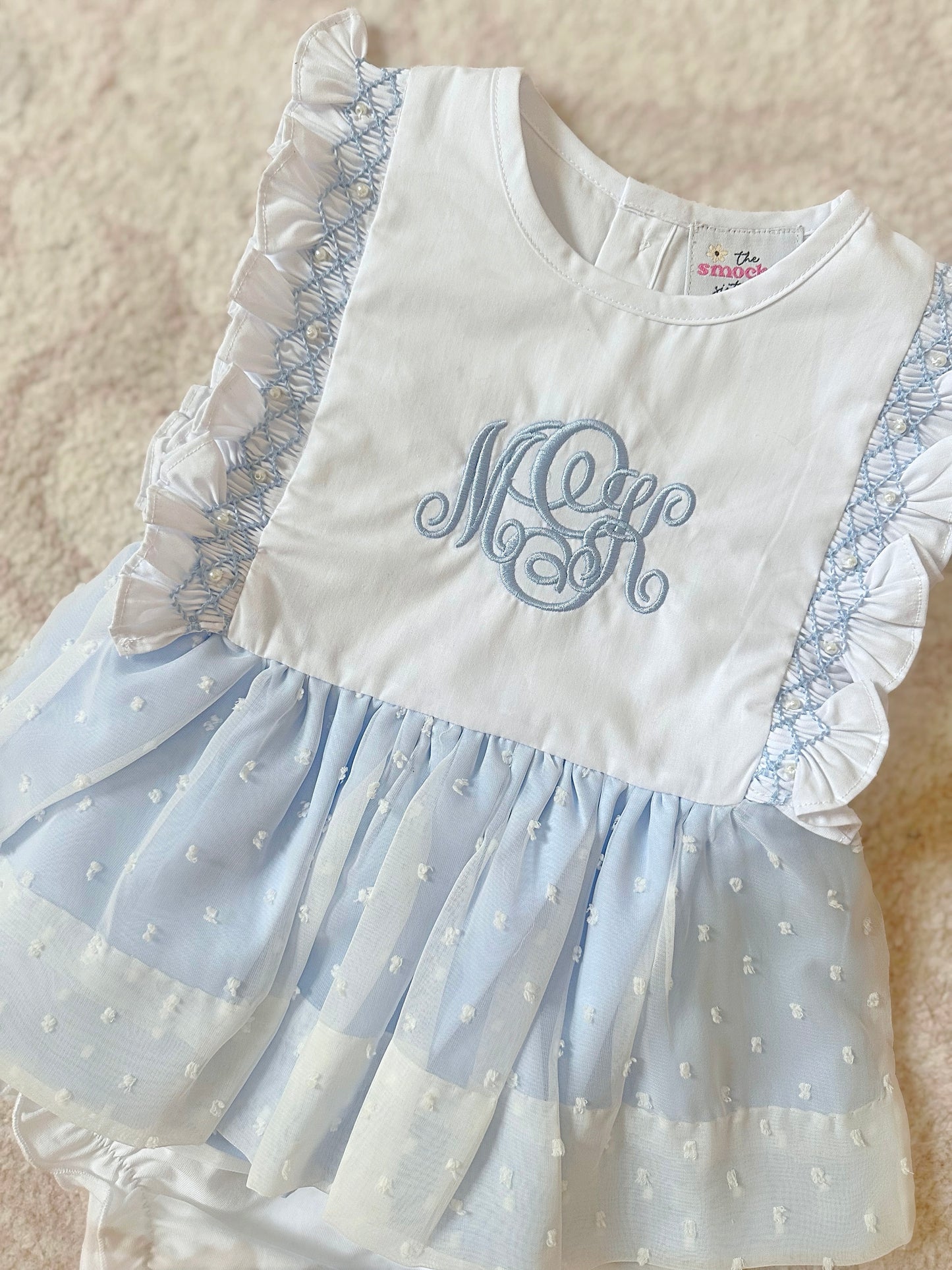 Chiffon & Pearls Bubble