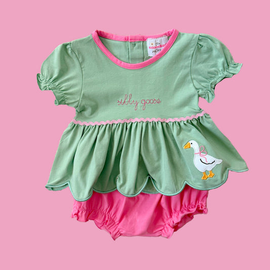 Silly Goose Diaper Set