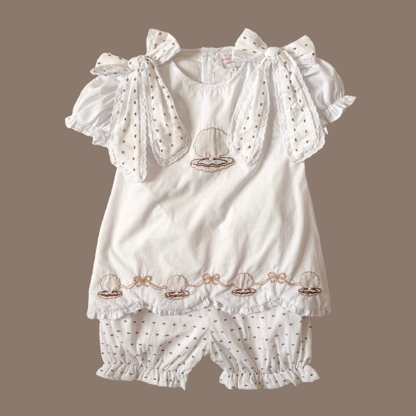 Seaside Shadow Embroidery Shorts Set