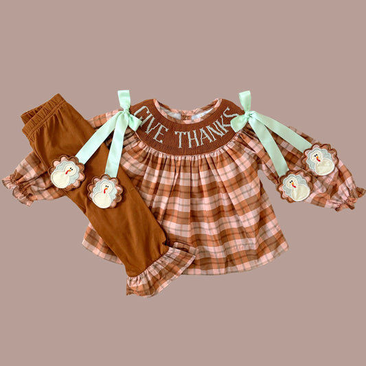 Give Thanks Pants Set