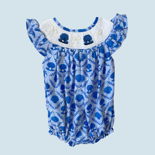 Blue Clam & Pearl Bubble