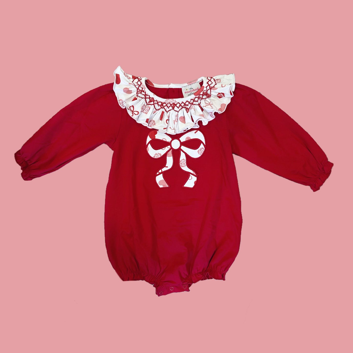 Appliqué Valentine’s Bow Bubble