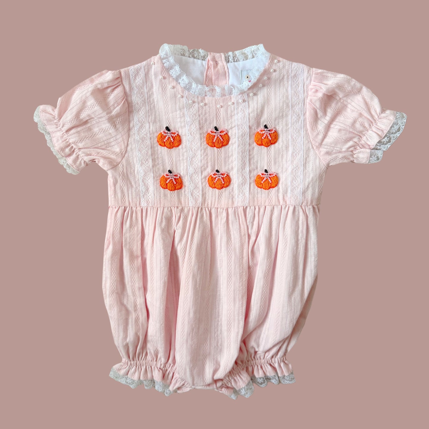Vintage Pink Linen Pumpkin Pearl Bows Bubble